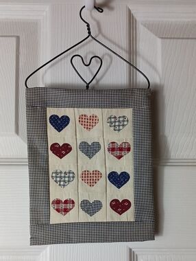 Country Farmhouse Heart Mini Quilt Wall Hanging Decor Patchwork Rustic Cottage